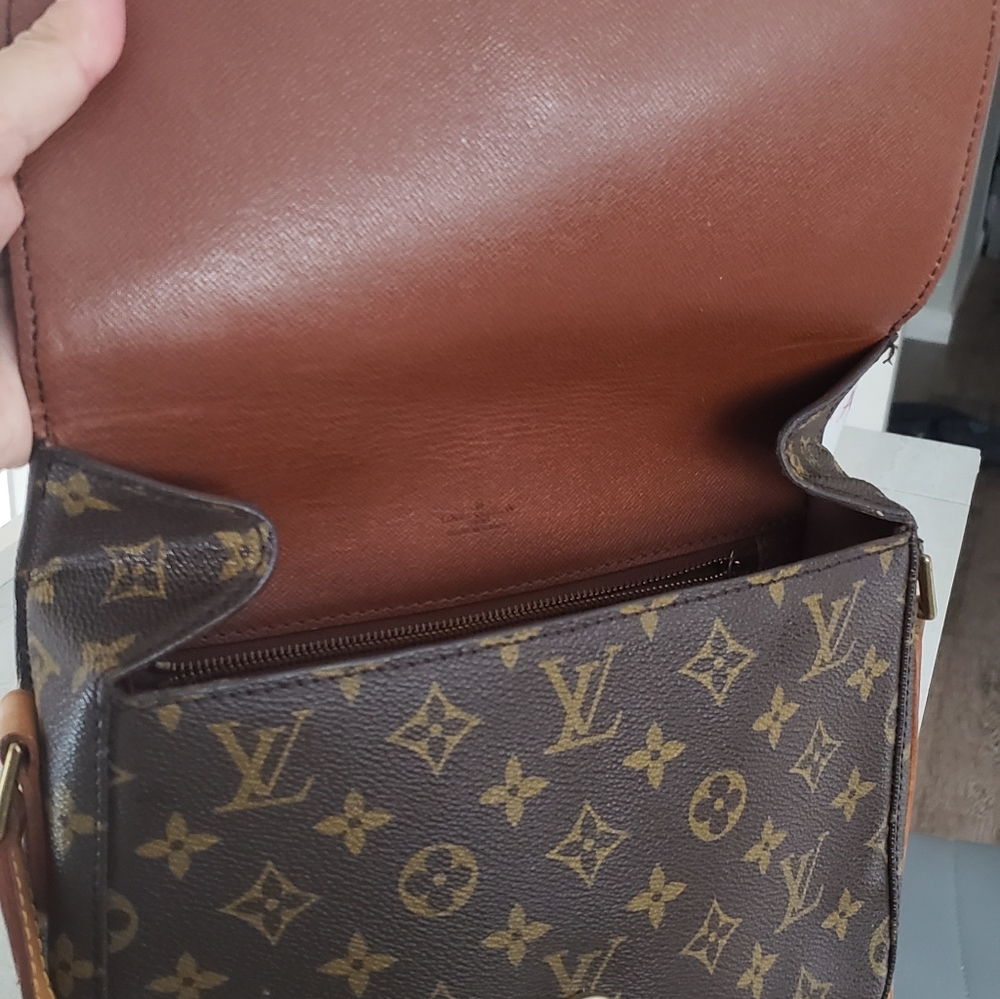 Authentic Pre-owned Louis Vuitton St Cloud GM - Picture 12 of 17